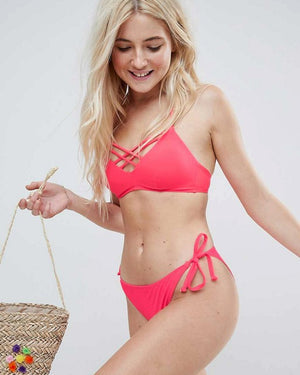 Costum de baie cu sireturi decorative coral